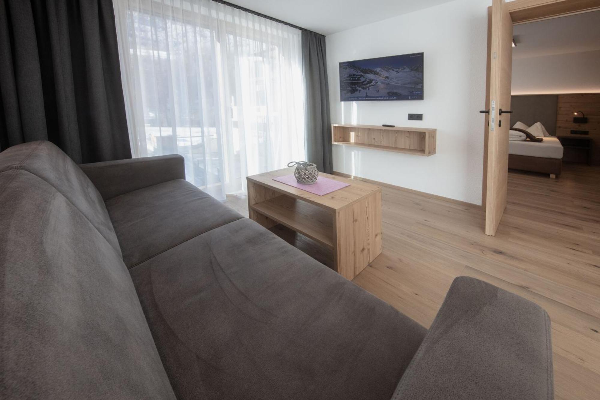 Haus Sonnwend Hotel Solden Bagian luar foto
